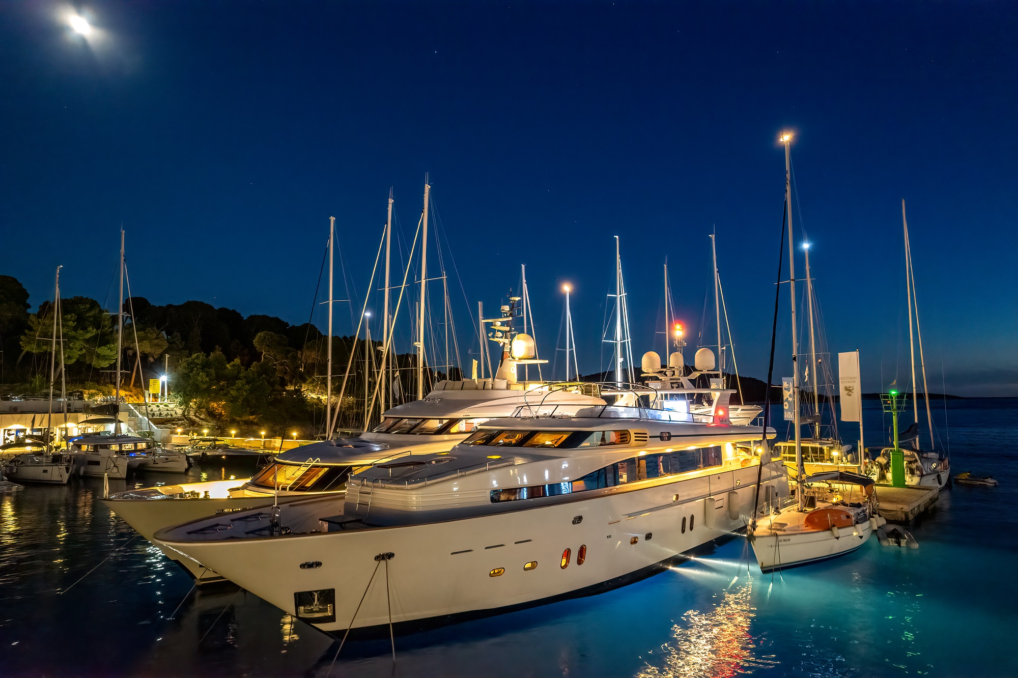 [CONTE-STEFANI-EX-MILISA-VI]-14850-15.jpg