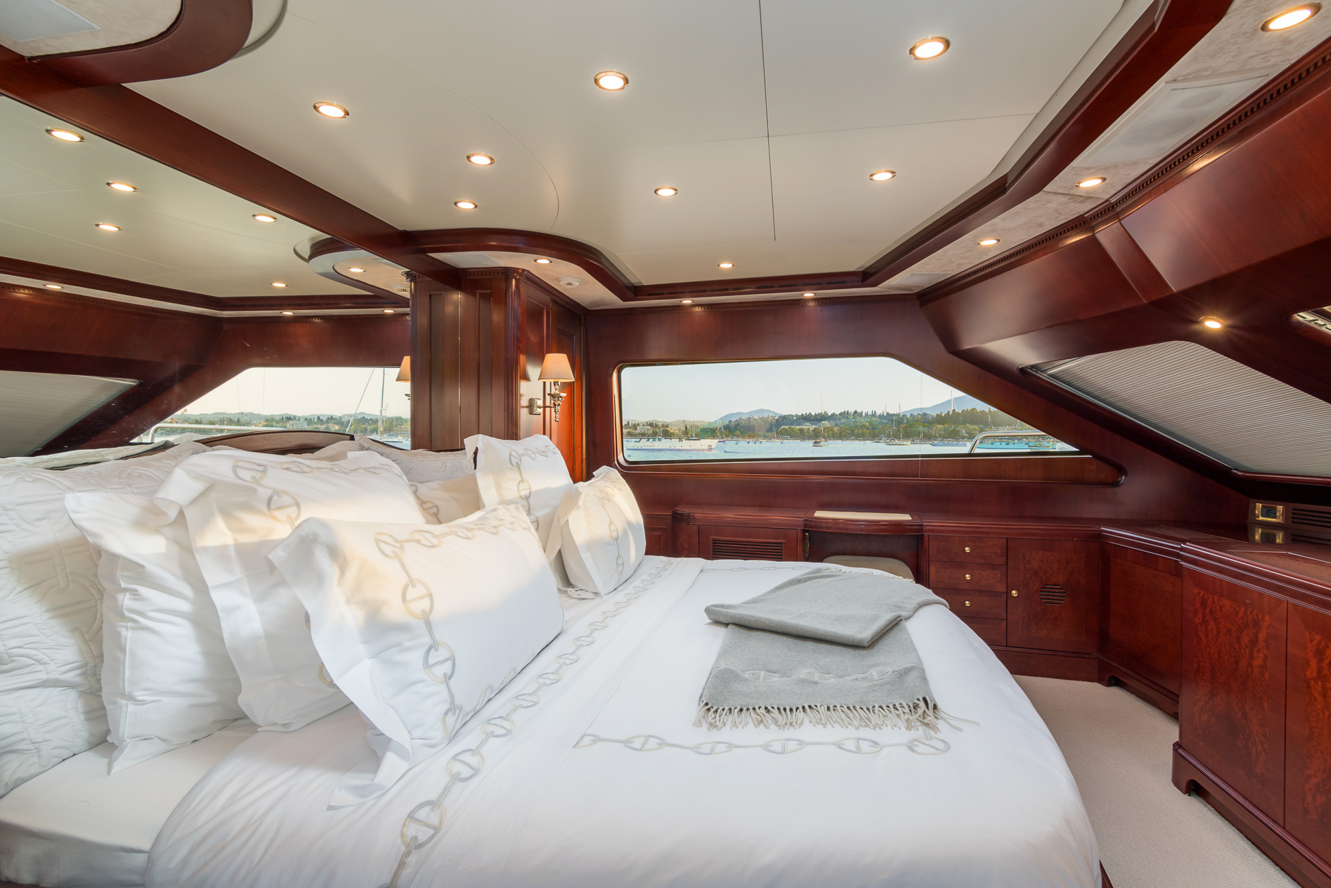 [ENDLESS-SUMMER-BENETTI-M]-15334-27.jpg
