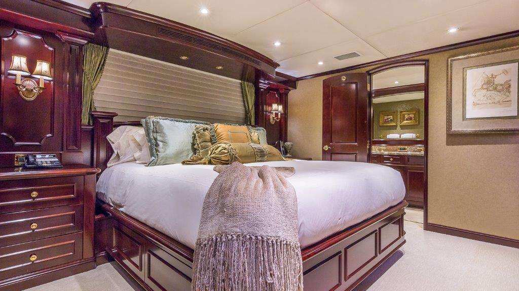 [LUXURY-MOTOR-YACHT-MY-IRIS]-1111-21.jpg