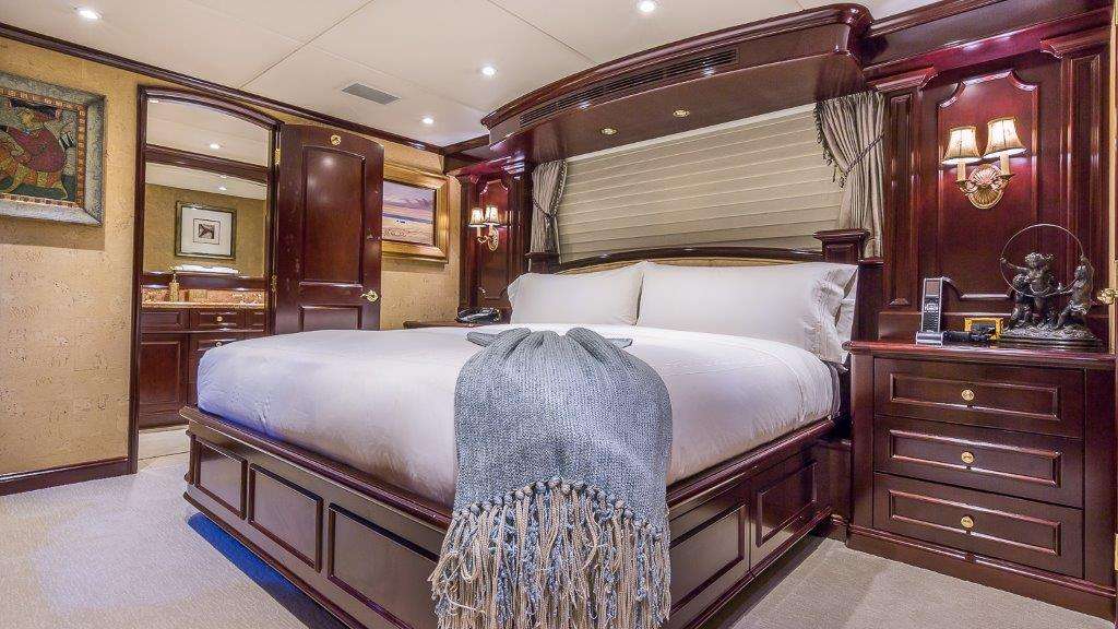 [LUXURY-MOTOR-YACHT-MY-IRIS]-1111-22.jpg