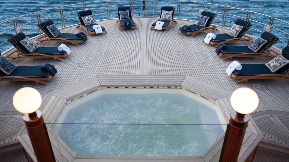 [LUXURY-YACHT-REVERIE]-1058-3.jpg