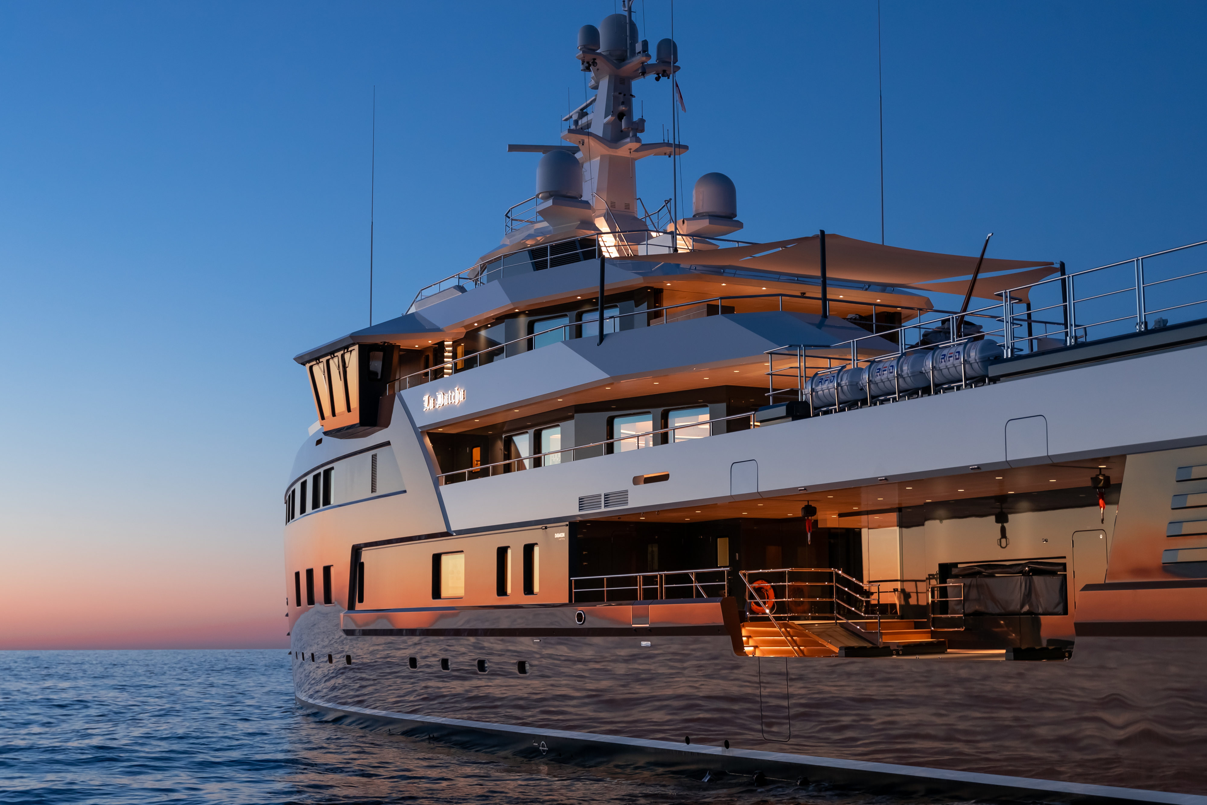 [M-ALLPURPOSE-EXPEDITION-YACHT-BY-DAMEN]-12736-33.jpg