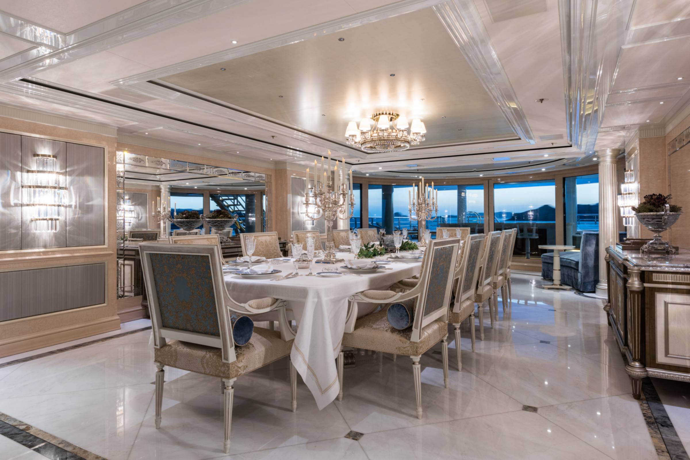 [M-AMELS-MOTOR-YACHT-LE]-10535-3.jpg