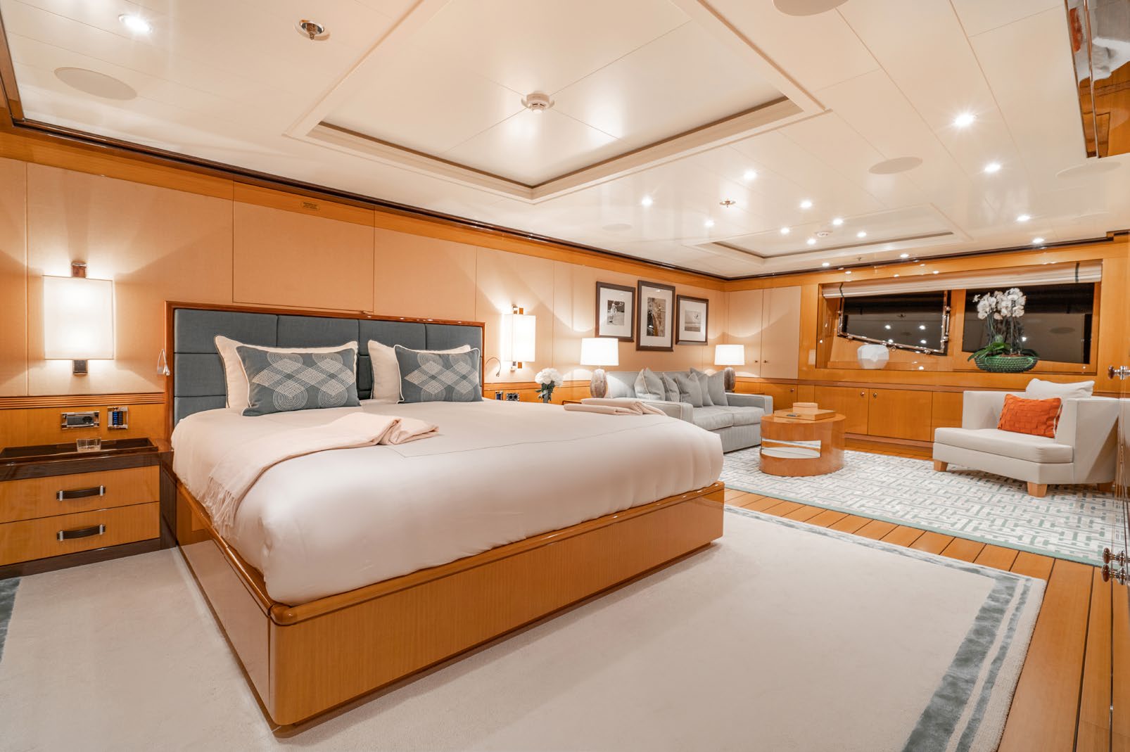 [M-AMELS-SUPERYACHT-EX-SERENITY-J]-14474-3.jpg