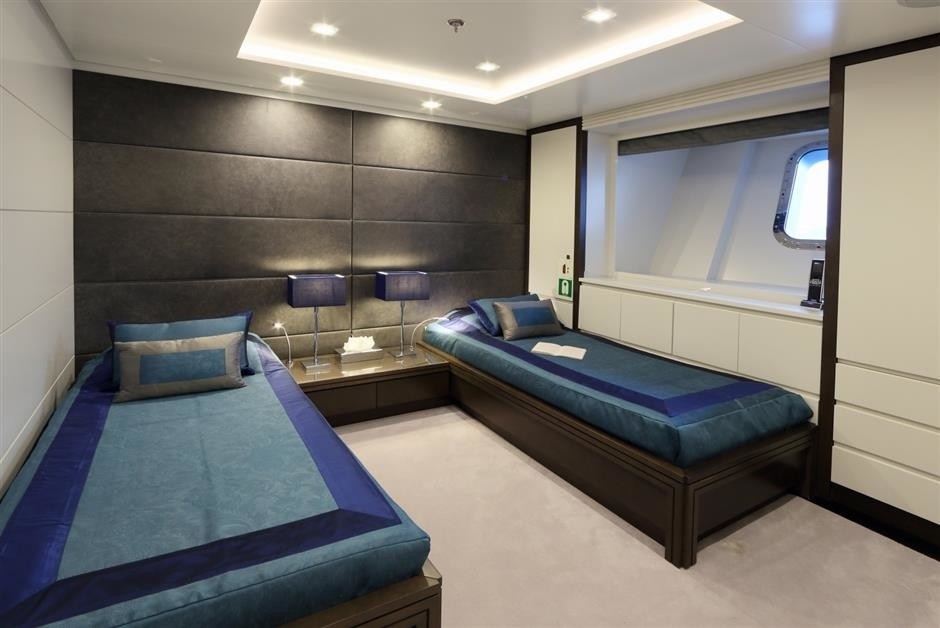 [M-CLASSIC-YACHT-BY-BENETTI]-12549-18.jpg