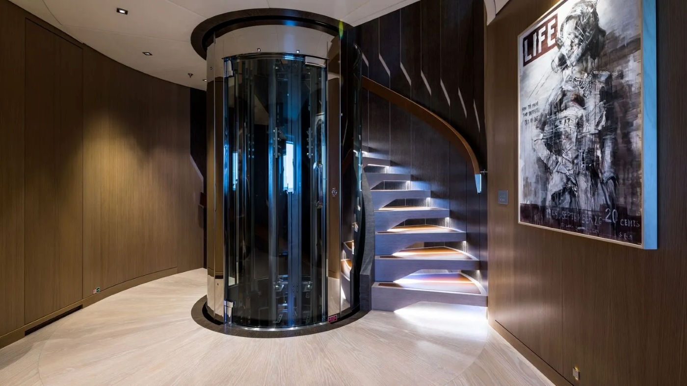 [M-CUSTOM-LUXURY-SUPERYACHT]-14330-100.jpg