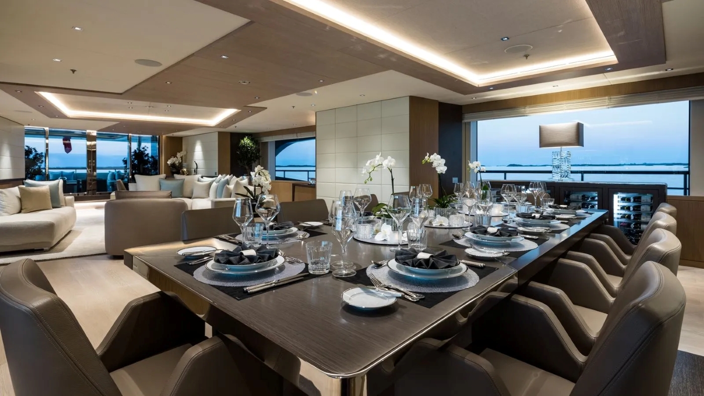 [M-CUSTOM-LUXURY-SUPERYACHT]-14330-103.jpg