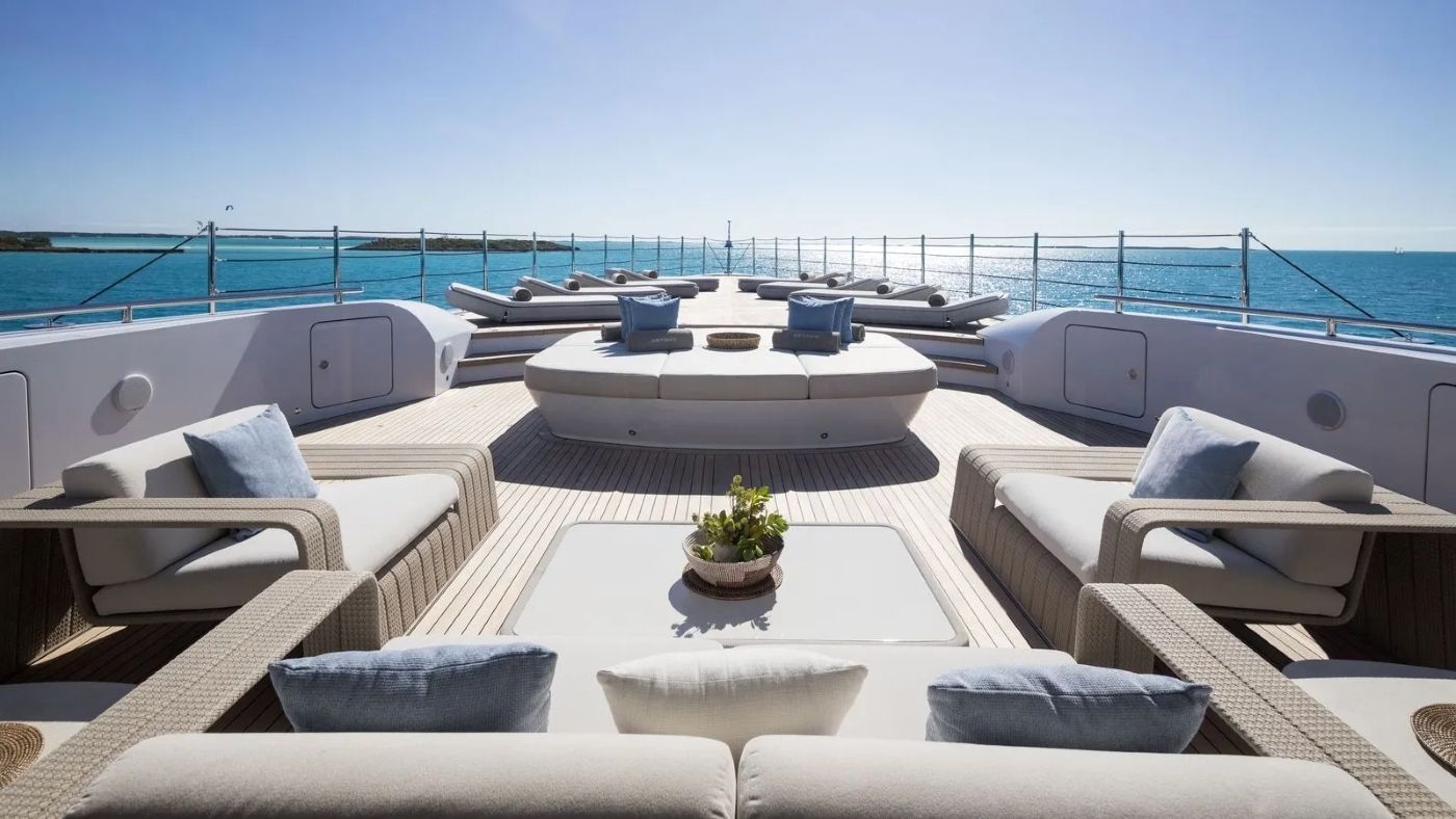 [M-CUSTOM-LUXURY-SUPERYACHT]-14330-75.jpg