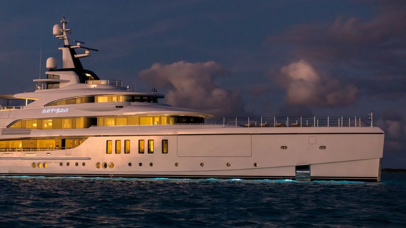 [M-CUSTOM-LUXURY-SUPERYACHT]-14330-76.jpg