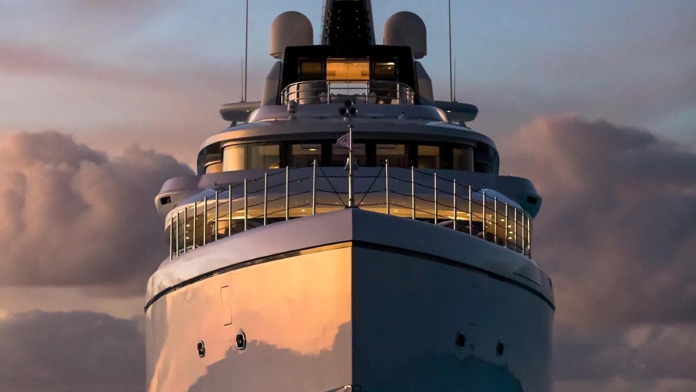 [M-CUSTOM-LUXURY-SUPERYACHT]-14330-81.jpg