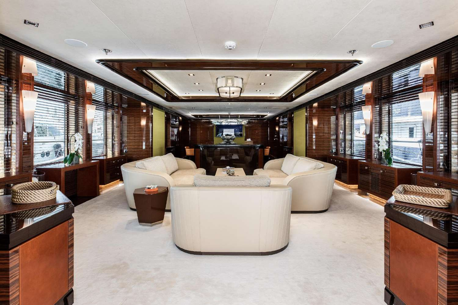 [M-CUSTOM-SUPERYACHT]-14331-9.png