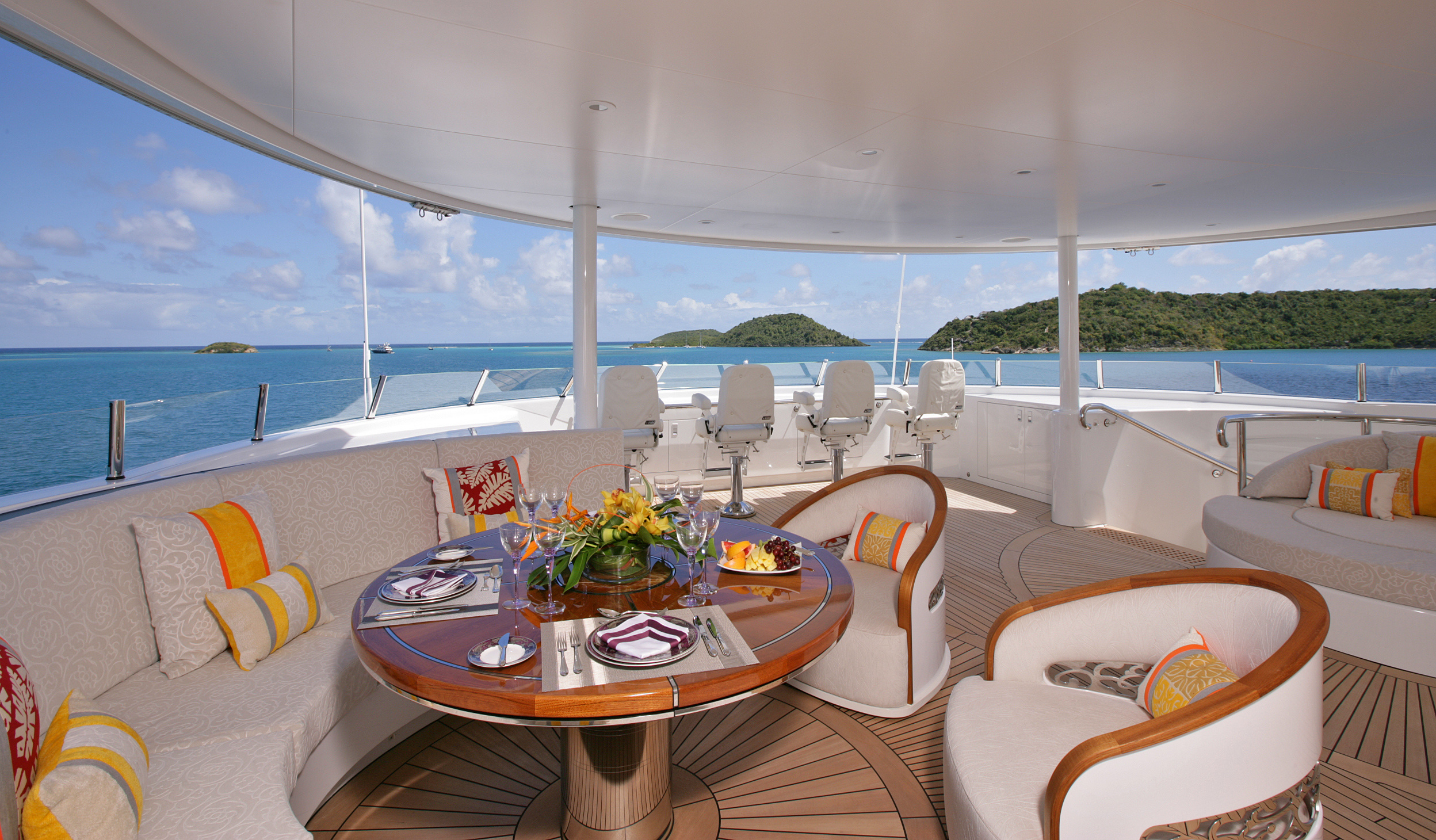 [M-CUSTOM-SUPERYACHT-BY-ABEKING--RASMUSSEN]-11717-4.jpg