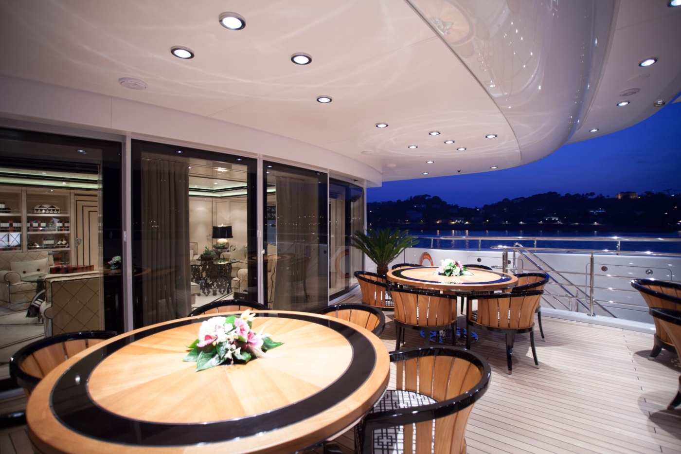 [M-CUSTOM-SUPERYACHT-BY-ADM-KIEL]-11813-19.jpg