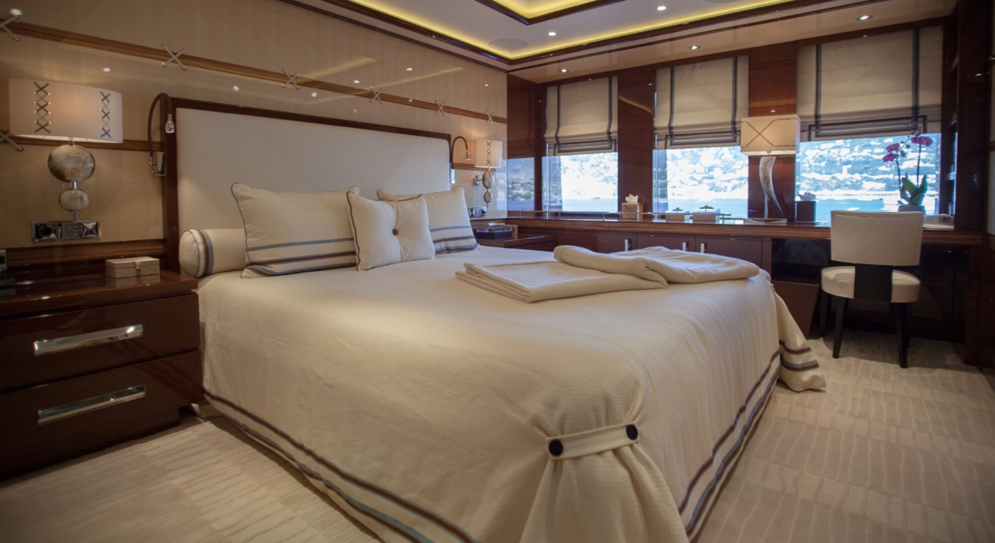 [M-CUSTOM-SUPERYACHT-BY-ADM-KIEL]-11813-32.jpg
