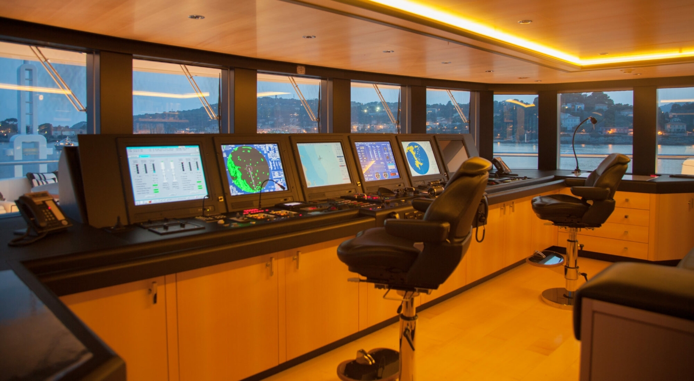 [M-CUSTOM-SUPERYACHT-BY-ADM-KIEL]-11813-45.jpg