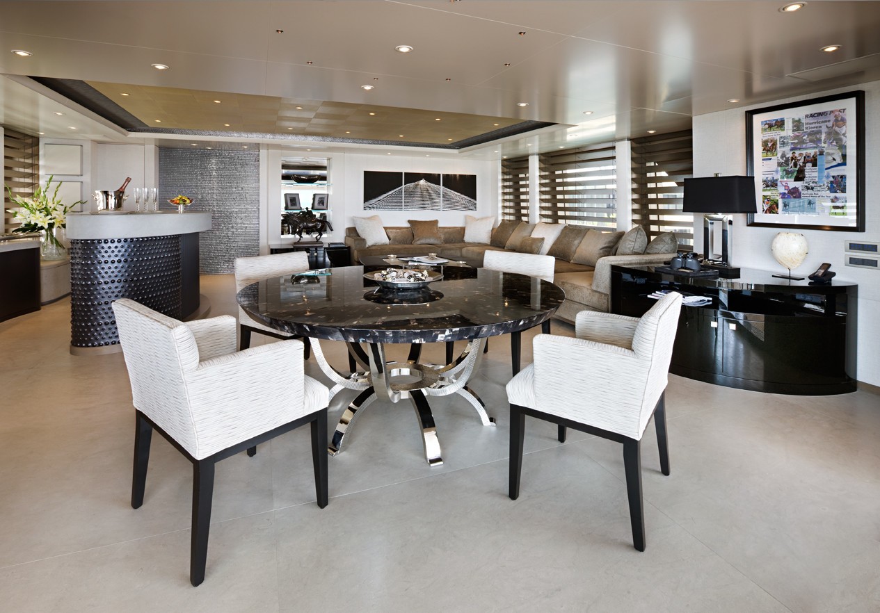 [M-CUSTOM-SUPERYACHT-BY-FEADSHIP]-11788-13.jpg