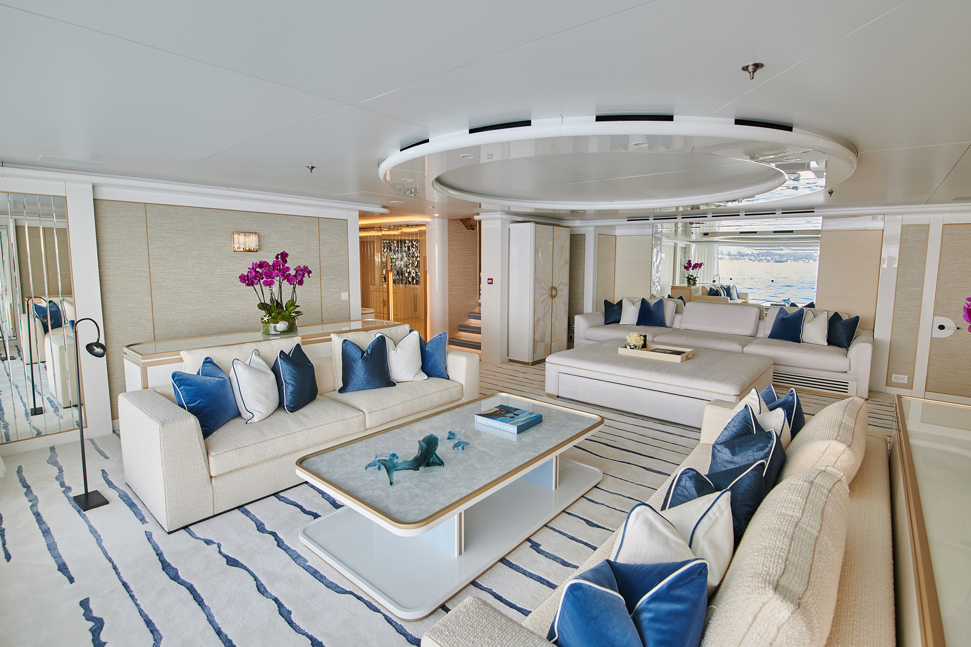 [M-CUSTOM-SUPERYACHT-BY-LURSSEN]-11666-2.jpg