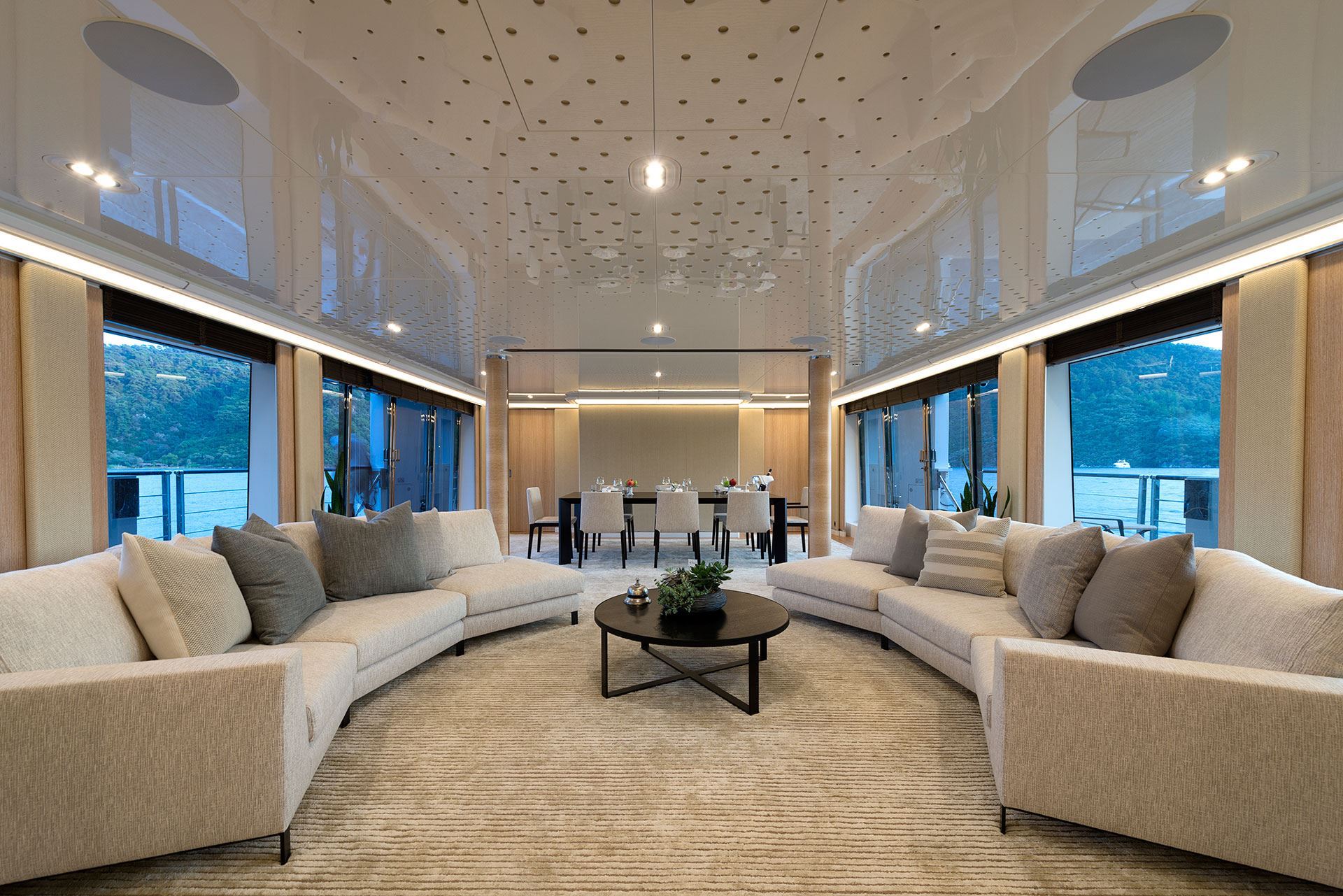 [M-CUSTOM-SUPERYACHT-BY-MENGI-YAY]-13707-9.jpg