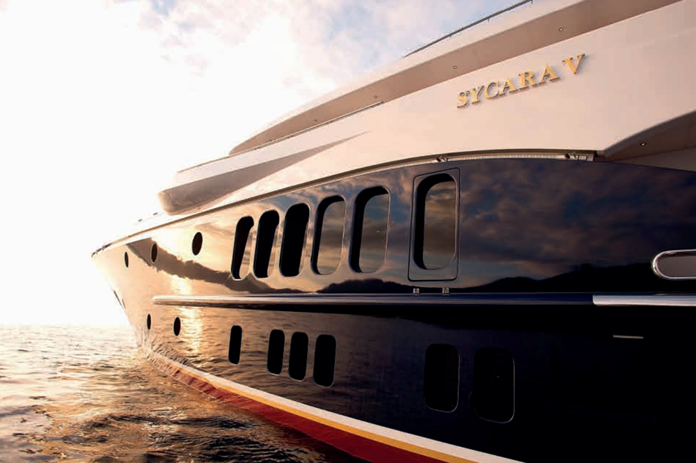 [M-CUSTOM-SUPERYACHT-BY-NOBISKRUG]-11818-5.jpg