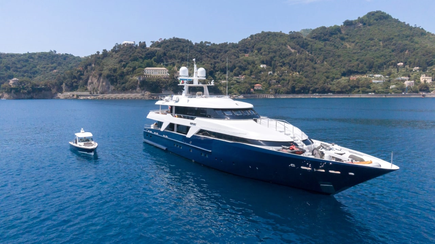 [M-CUSTOM-SUPERYACHT-BY-OCEANCO]-11690-2.jpg