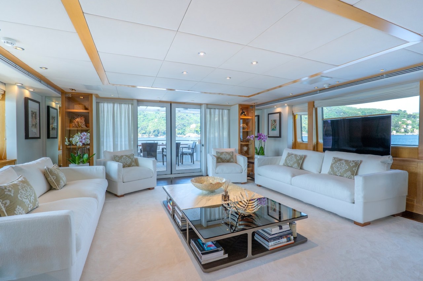[M-CUSTOM-SUPERYACHT-BY-OCEANCO]-11690-6.jpg