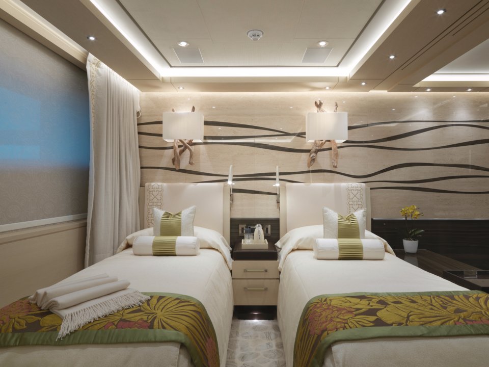 [M-CUSTOM-YACHT-BY-OCEANCO]-12783-20.jpg