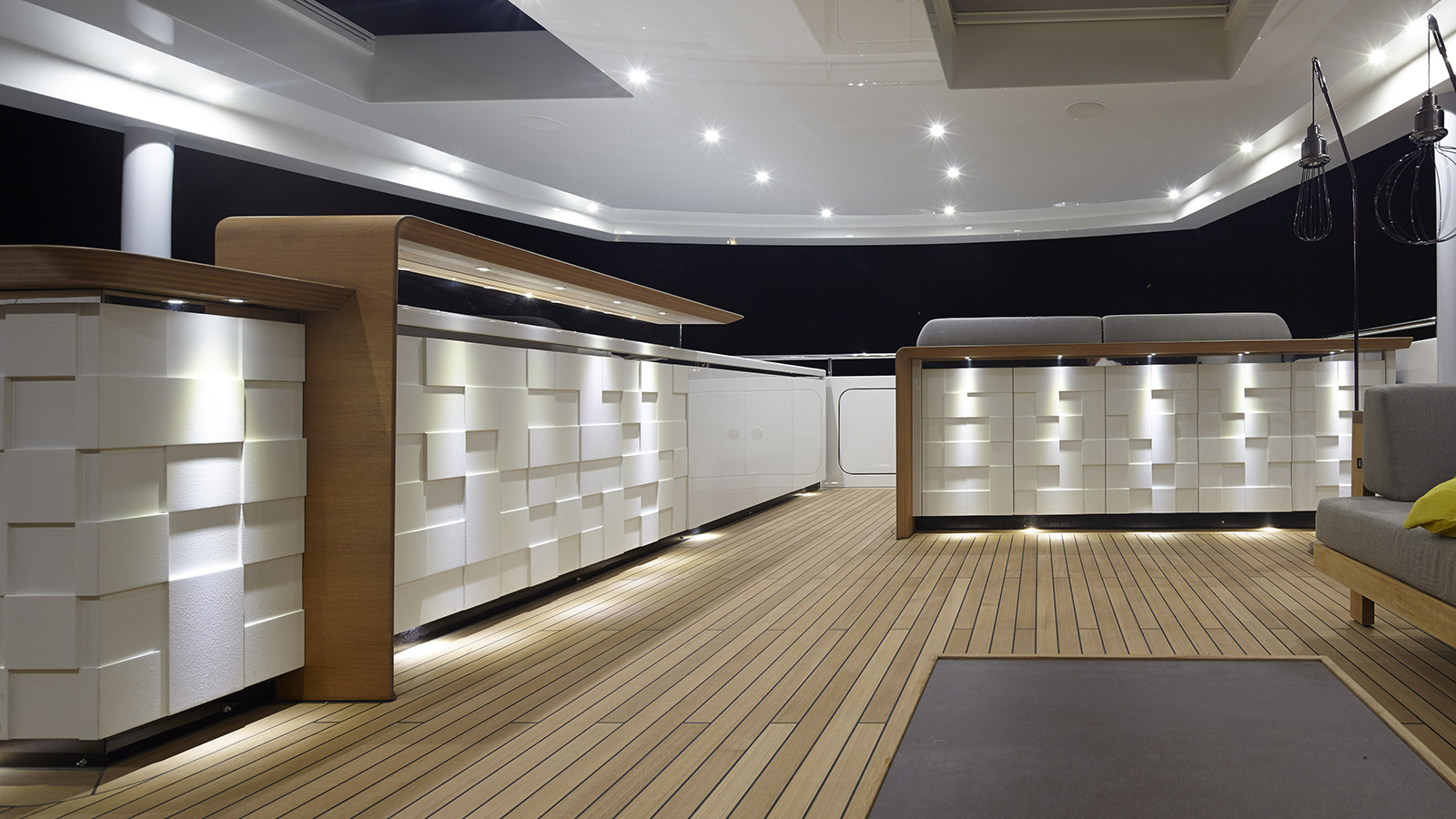 [M-DISPLACEMENT-SUPERYACHT-BY-BAGLIETTO]-11732-21.jpg