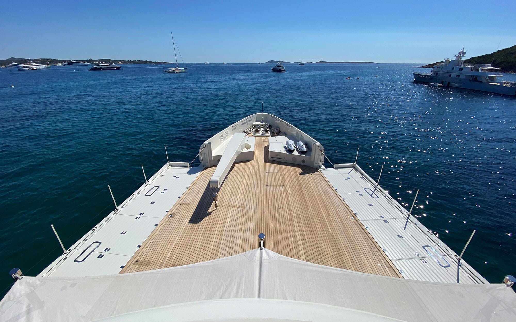 [M-HEESEN-SUPERYACHT-BIJIN]-15457-3.jpg