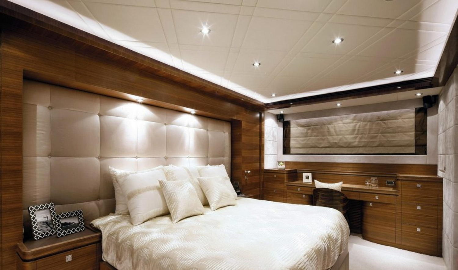 [M-HORIZON-SUPERYACHT-IN-THE-ZONE]-15659-13.jpg