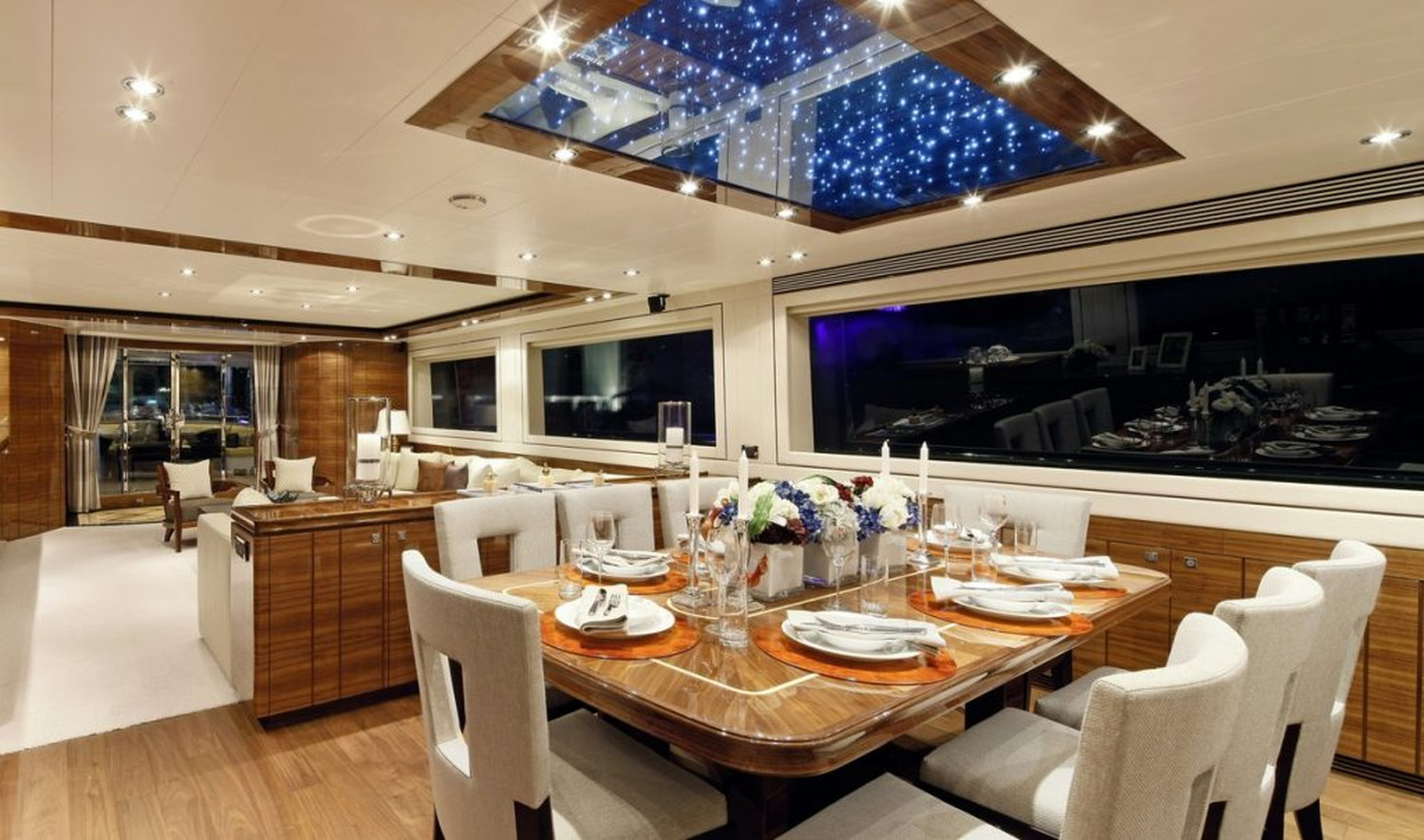 [M-HORIZON-SUPERYACHT-IN-THE-ZONE]-15659-5.jpg