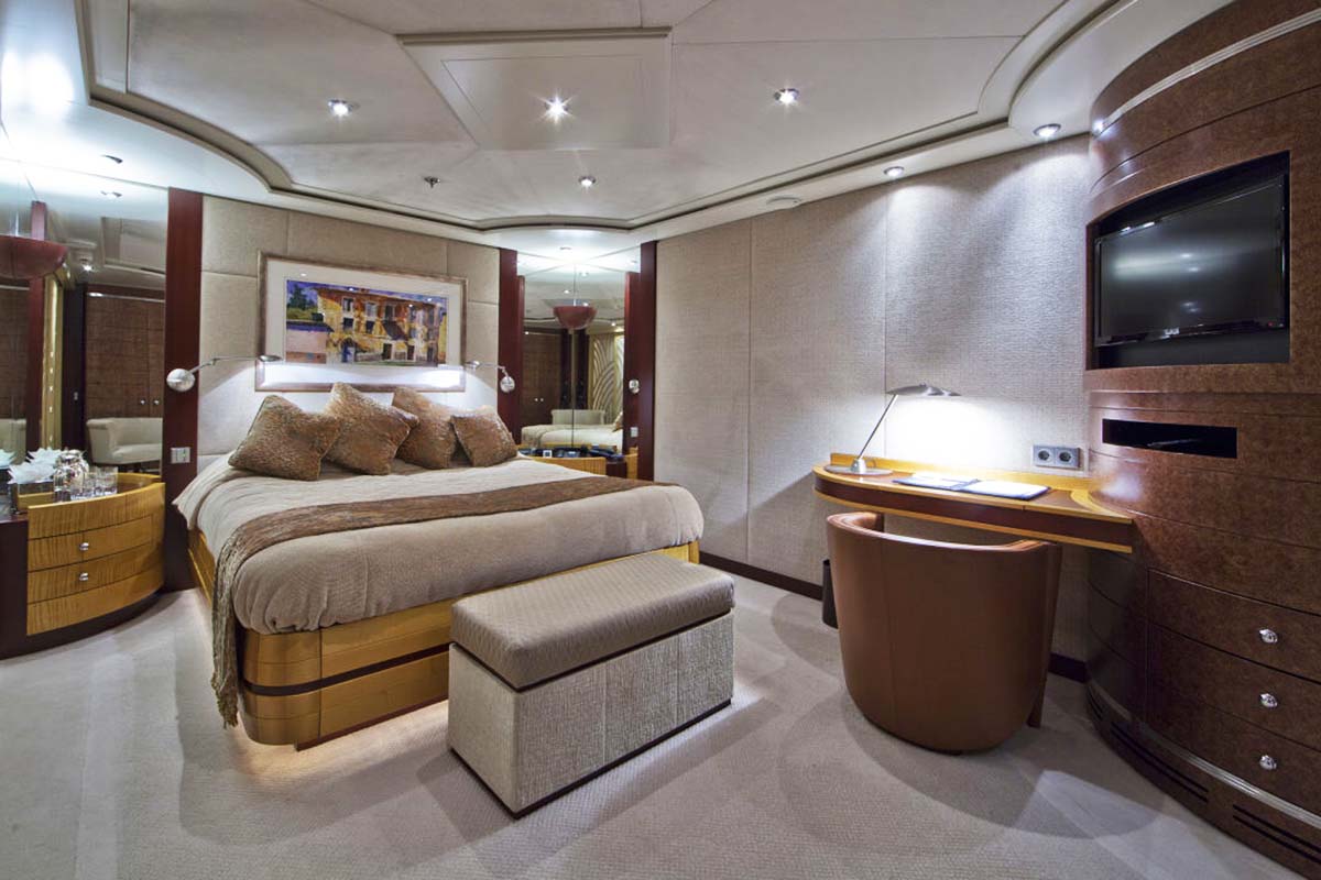 [M-LUXURY-SUPERYACHT-BY-AMELS]-11836-5.jpg