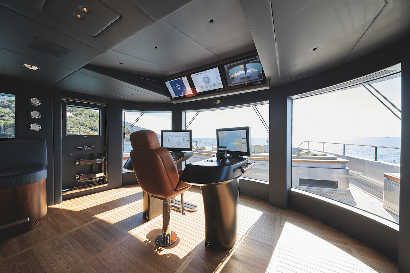 [M-LUXURY-SUPERYACHT-BY-BENETTI]-13488-22.jpg