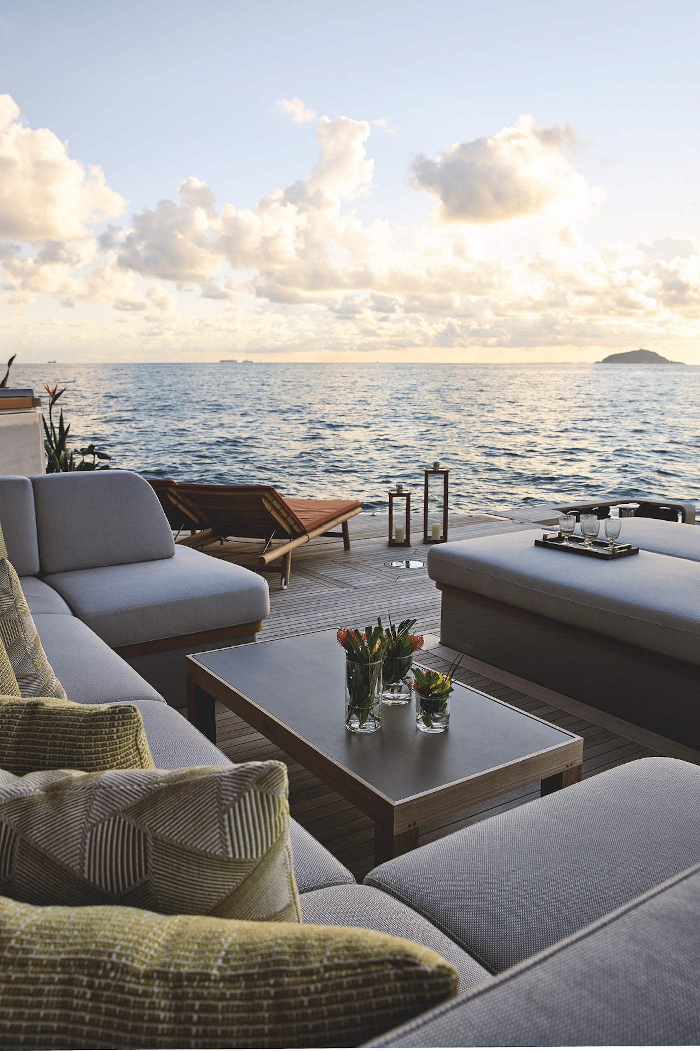[M-LUXURY-SUPERYACHT-BY-BENETTI]-13488-26.jpg