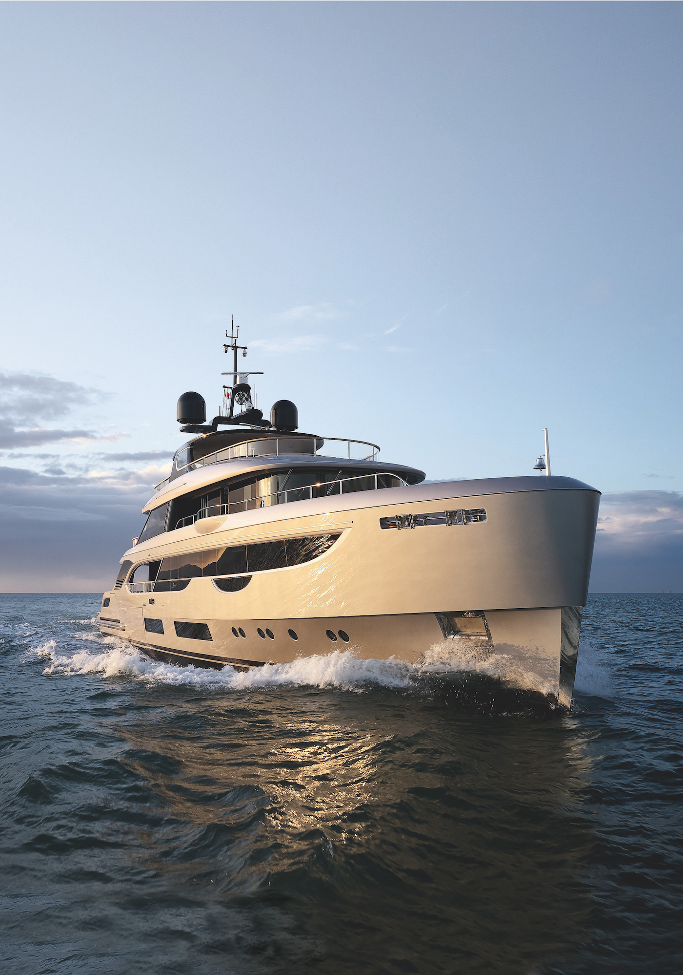 [M-LUXURY-SUPERYACHT-BY-BENETTI]-13488-43.jpg