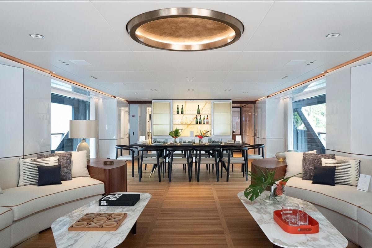 [M-LUXURY-SUPERYACHT-BY-BENETTI]-13488-7.jpg
