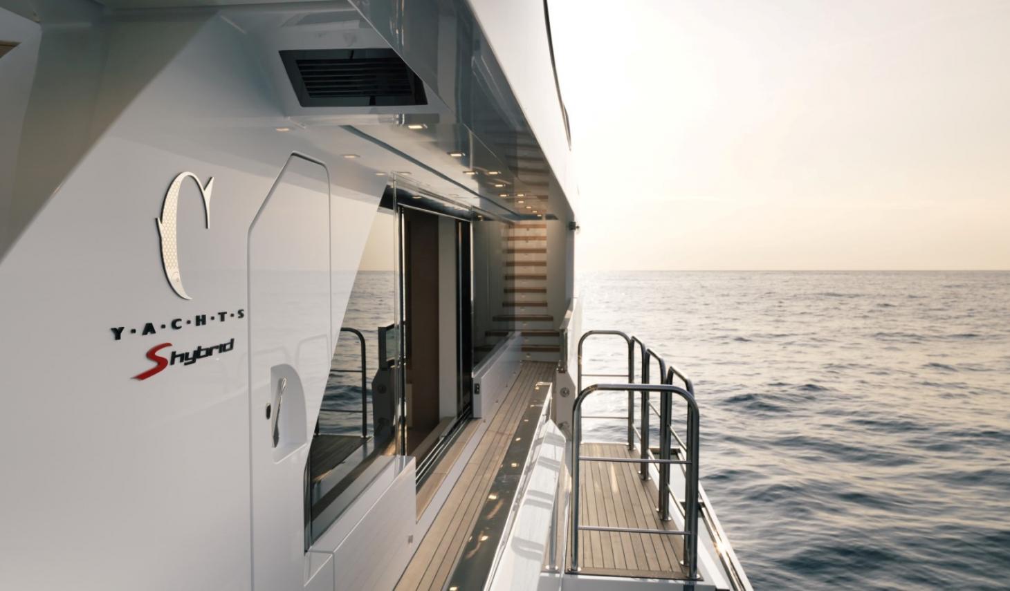 [M-LUXURY-SUPERYACHT-BY-COLUMBUS-YACHTS--PALUMBO]-11856-25.jpg