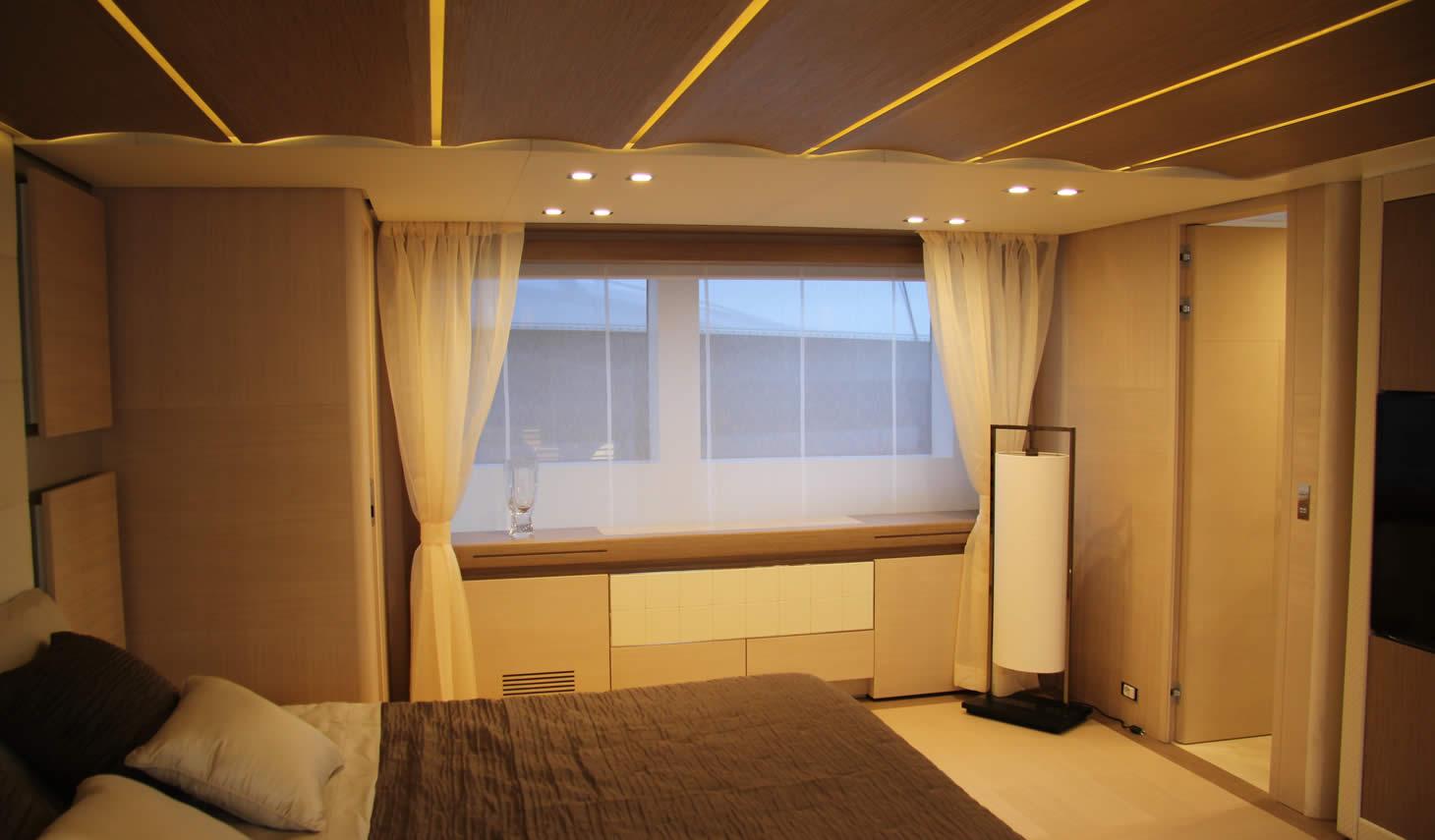 [M-LUXURY-SUPERYACHT-BY-COLUMBUS-YACHTS--PALUMBO]-11856-39.jpg