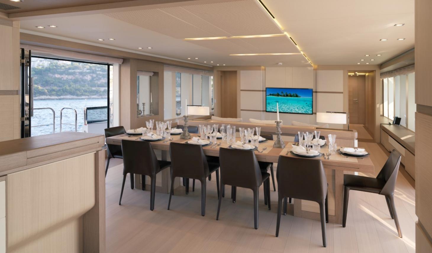 [M-LUXURY-SUPERYACHT-BY-COLUMBUS-YACHTS--PALUMBO]-11856-42.jpg