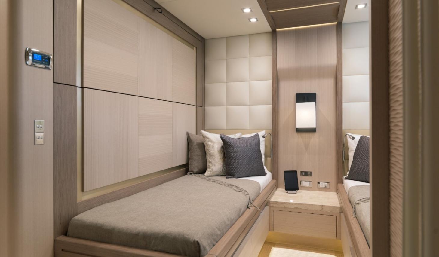 [M-LUXURY-SUPERYACHT-BY-COLUMBUS-YACHTS--PALUMBO]-11856-53.jpg