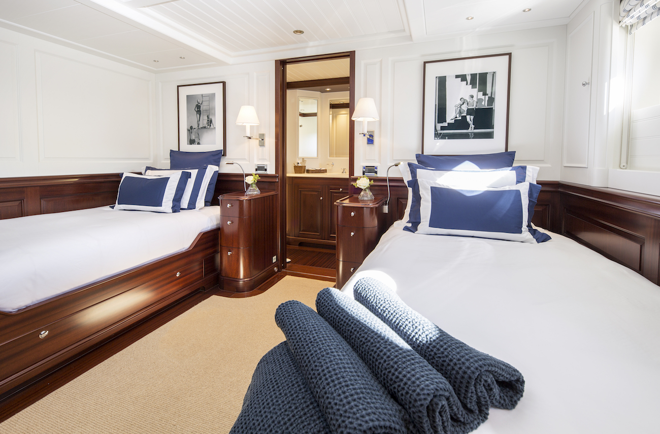 [M-LUXURY-SUPERYACHT-BY-HAKVOORT]-12080-4.jpg