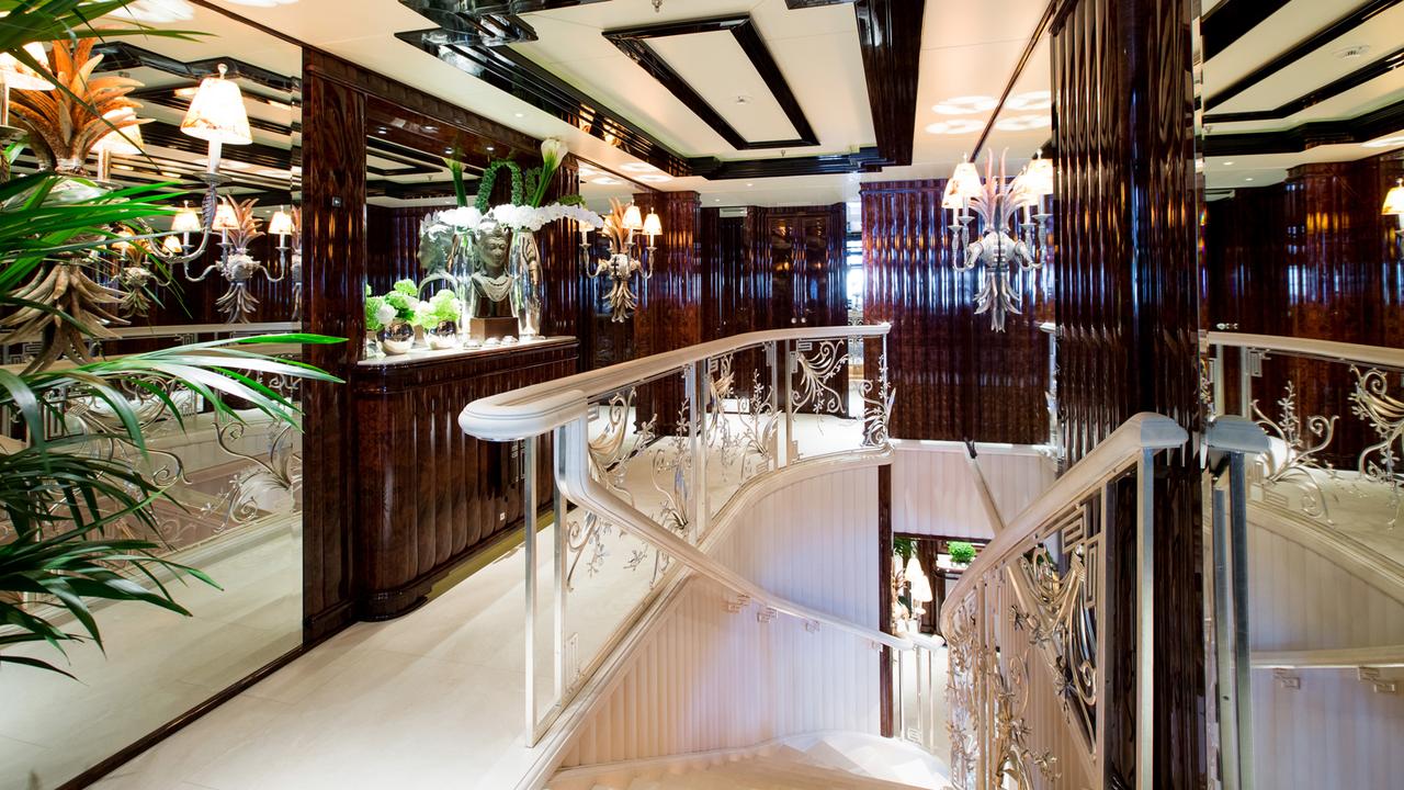 [M-LUXURY-YACHT-LIONESS-V-EX-LIONHEART]-10110-6.jpg