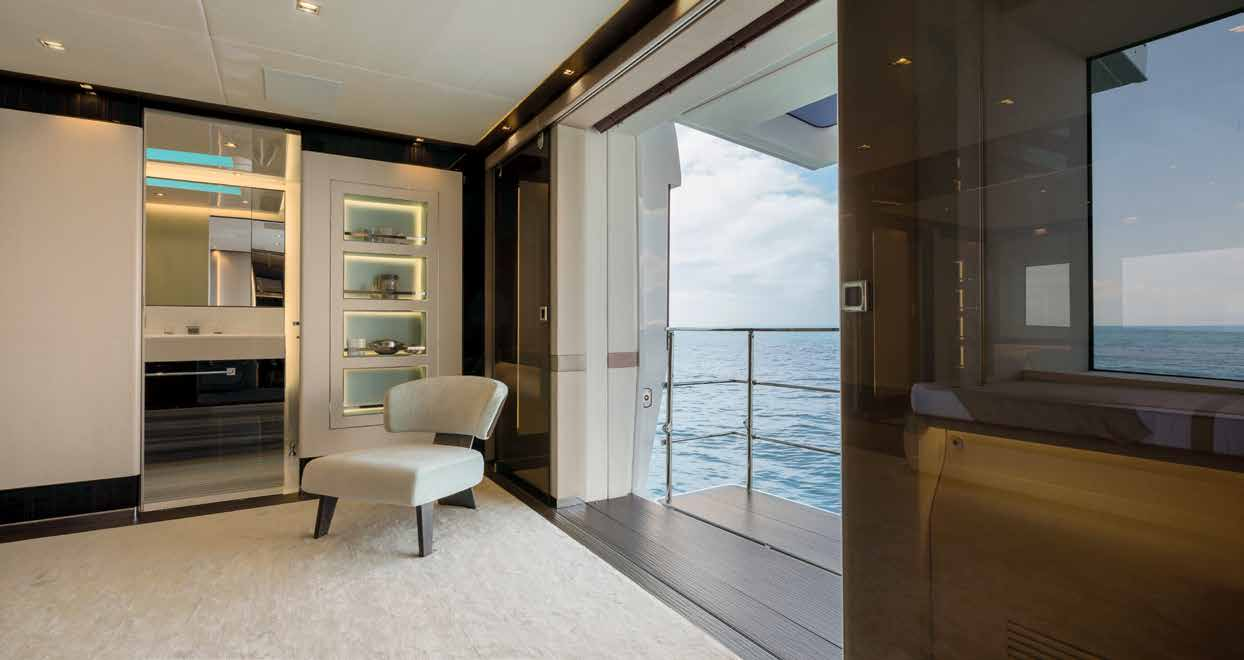[M-MODERN-SUPERYACHT-BY-MANGUSTA-OVERMARINE]-13682-18.png