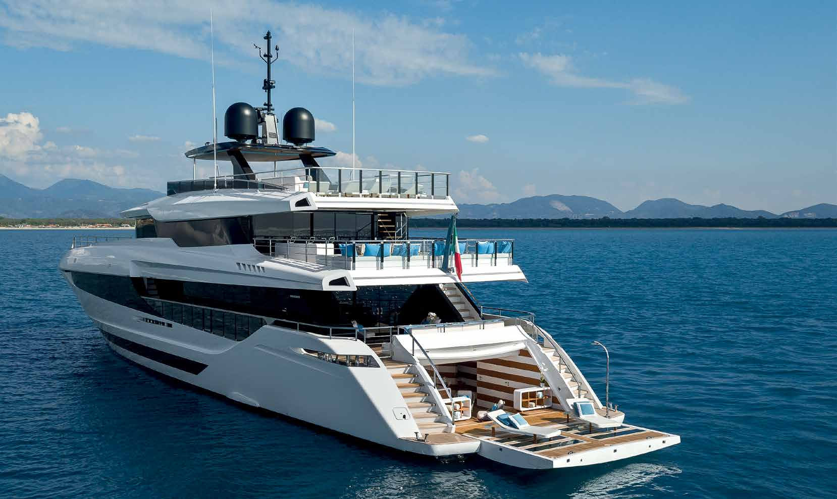 [M-MODERN-SUPERYACHT-BY-MANGUSTA-OVERMARINE]-13682-25.png