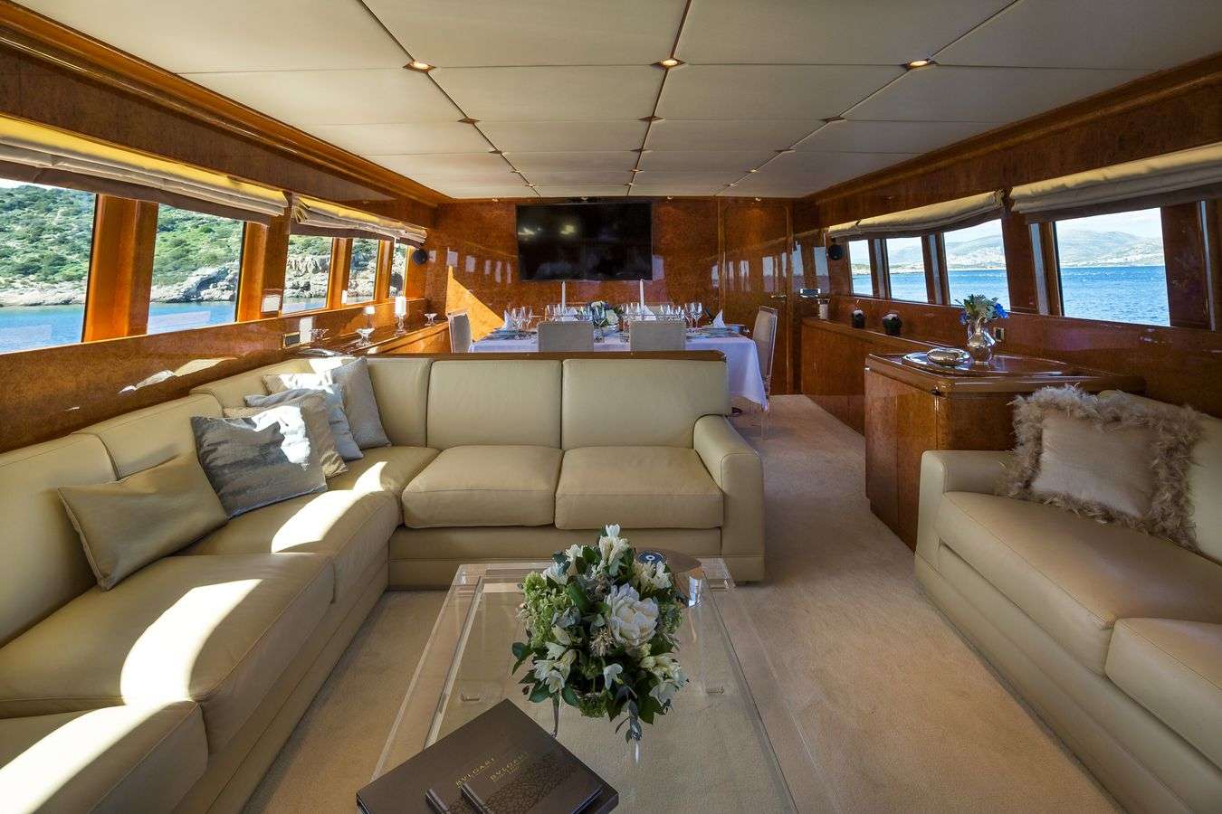 [M-MOTOR-YACHT-LAOURA-M]-11858-5.jpg
