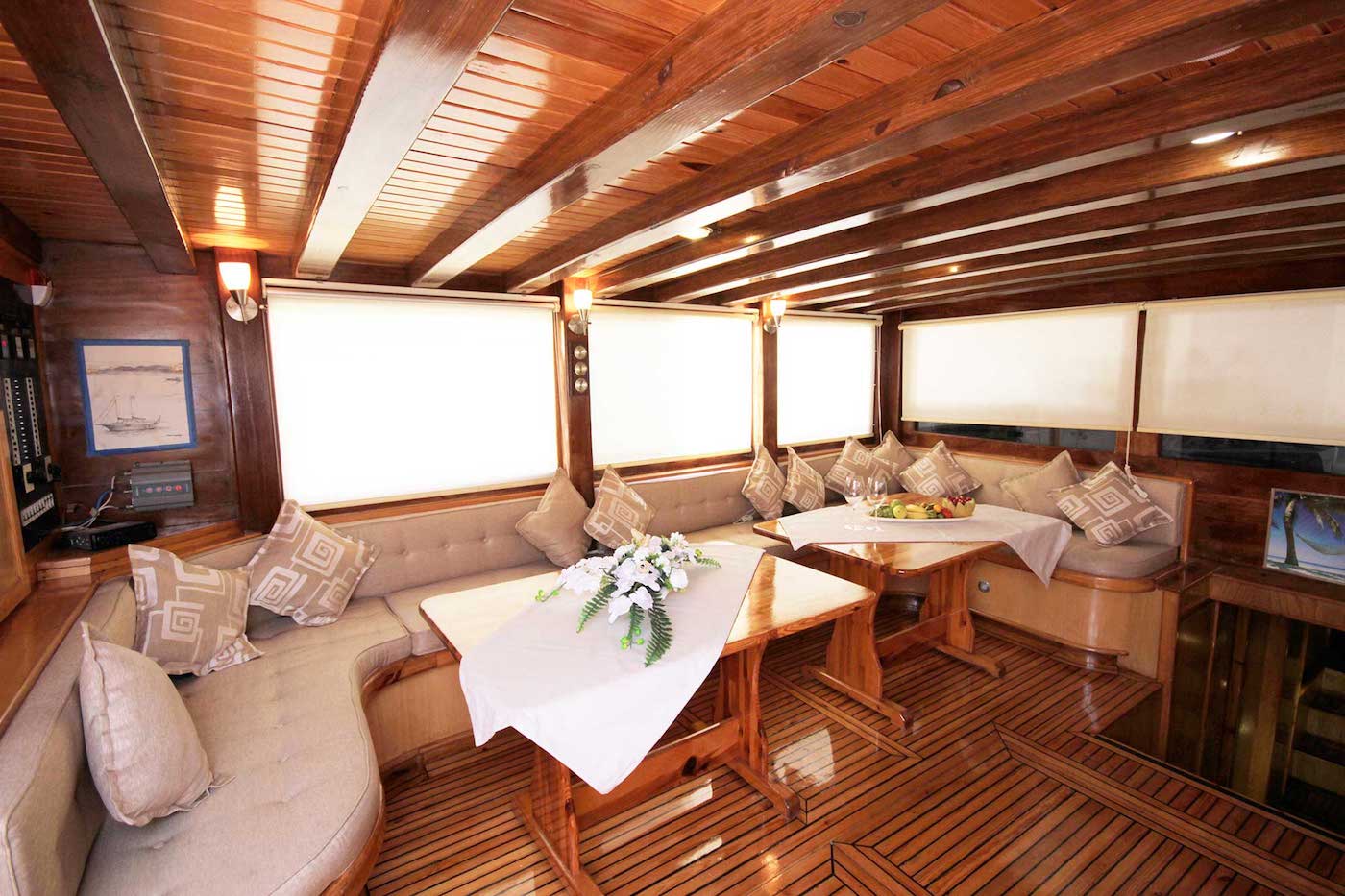 [MOTOR-SAILER-YACHT-HARMONIA]-12944-14.jpg