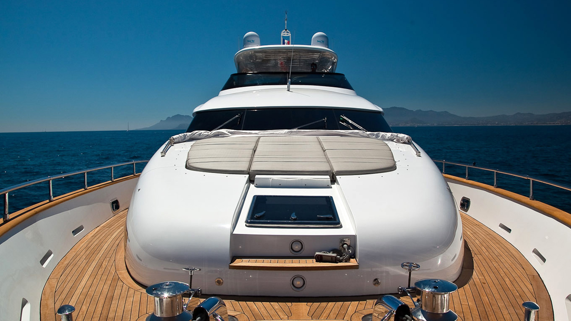 [MOTOR-YACHT-AUBREY]-11747-4.jpg