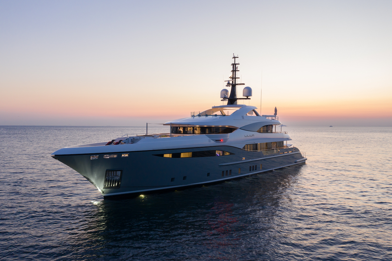 [MOTOR-YACHT-BILGIN]-10615-10.jpg