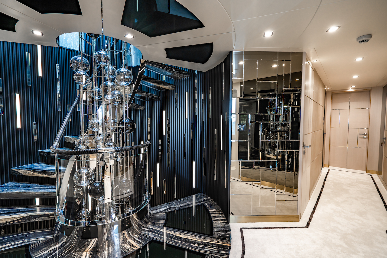 [MOTOR-YACHT-BILGIN]-10615-21.jpg