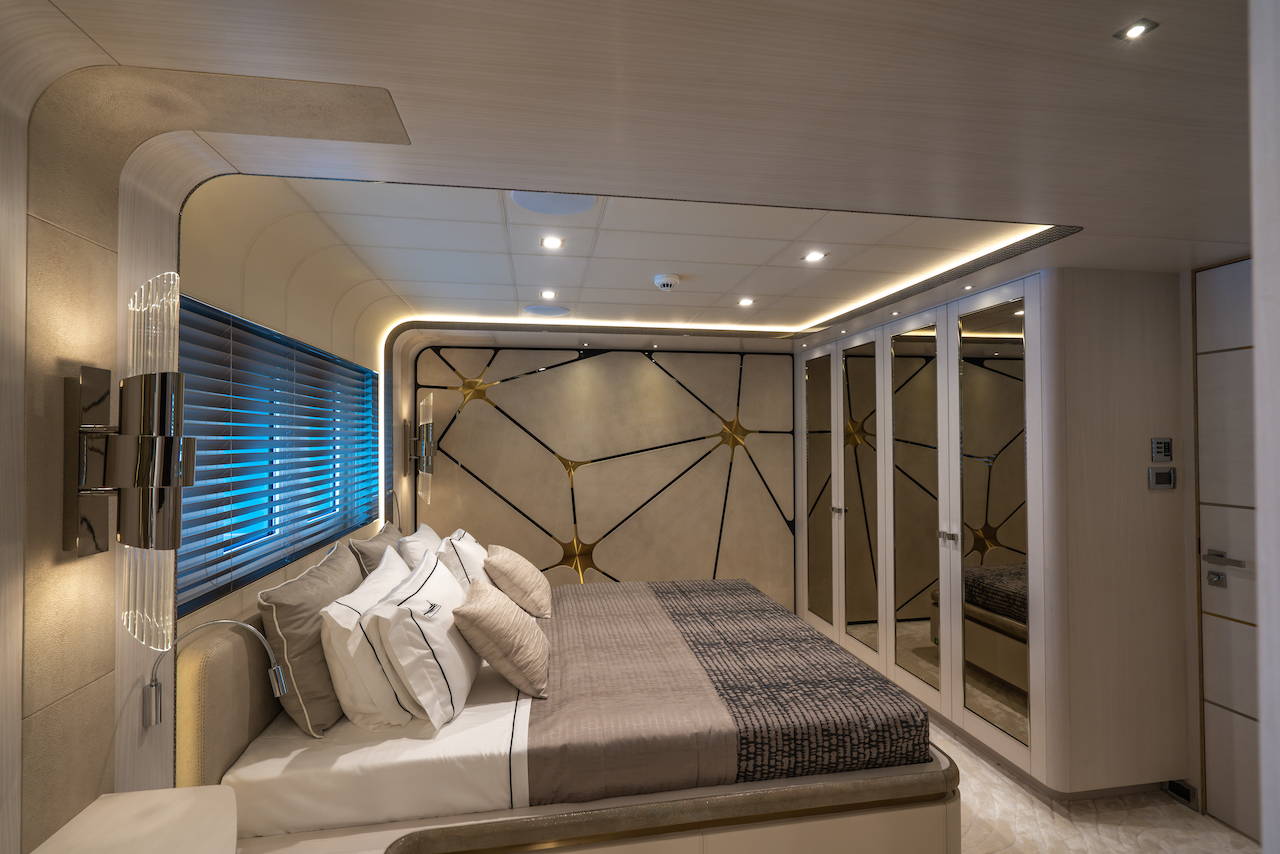 [MOTOR-YACHT-BILGIN]-10615-33.jpg