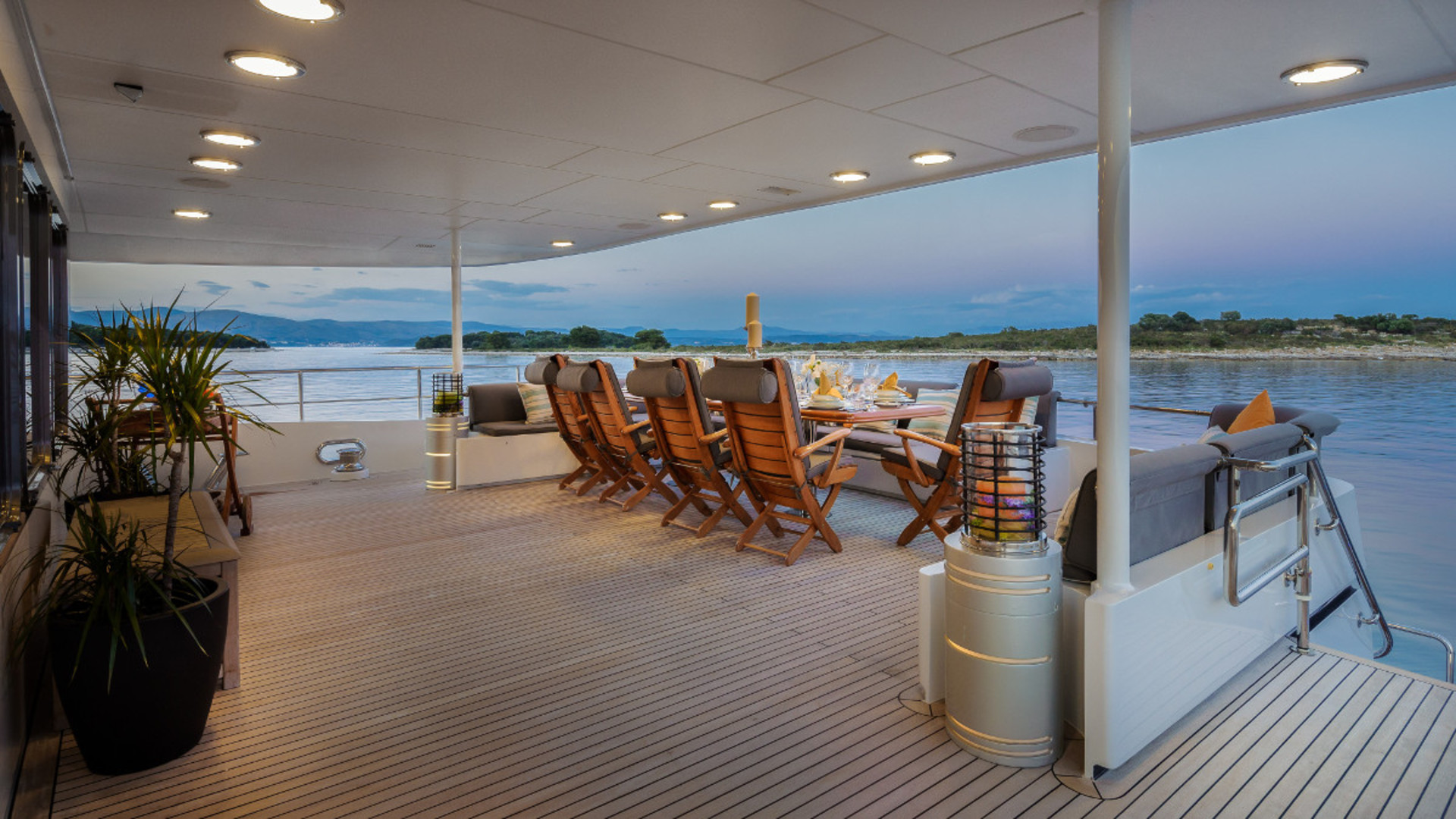 [MOTOR-YACHT-BRAZIL]-10623-1.jpg